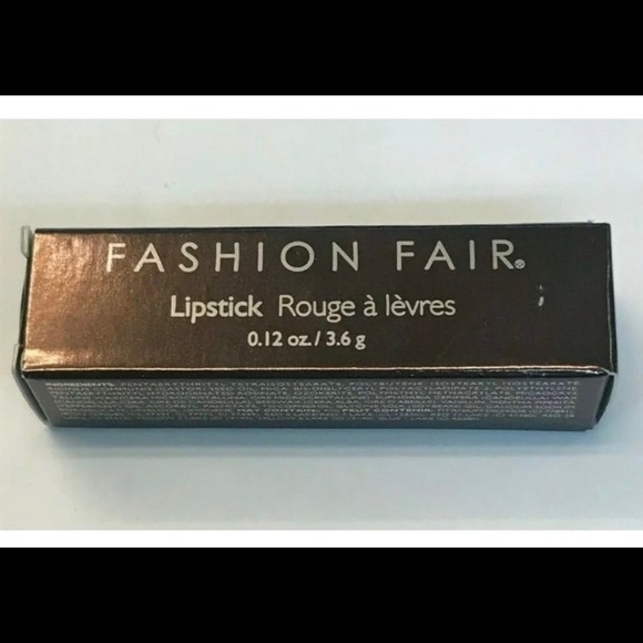 COPY - ⭐️⭐️HOST PICK⭐️⭐️ Fashion Fair Lipstick Rouge à lèvres Sultry #8162 - Picture 6 of 8